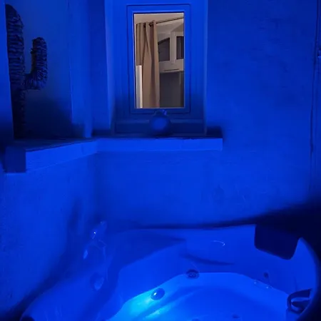 Avec Bain A Remous & Patio * Avignon